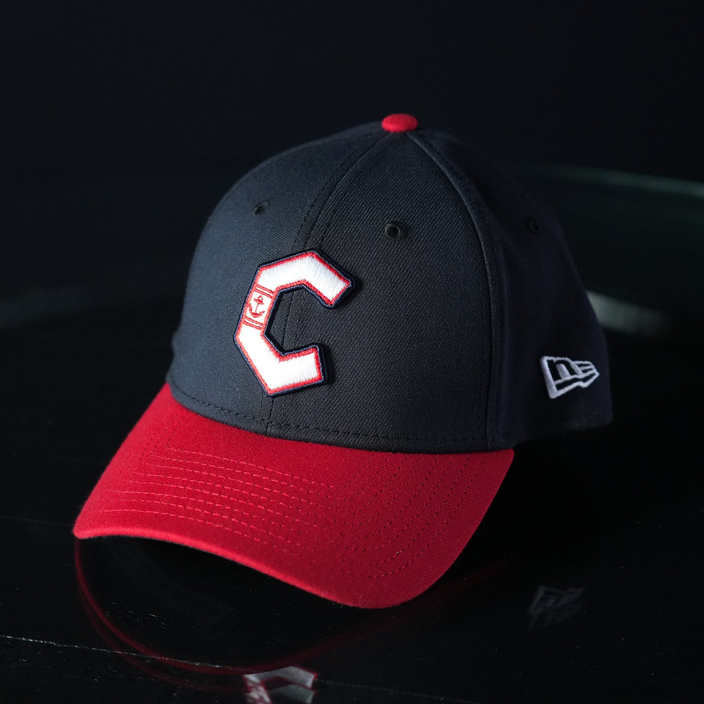 New ERA 3930 Lake County Captains Red Brim C Logo Navy Flex Hat