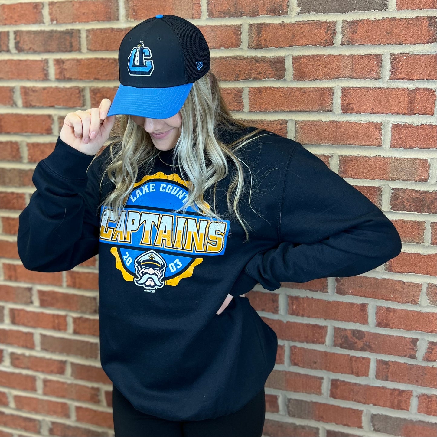 Captains Bottlecap Crewneck